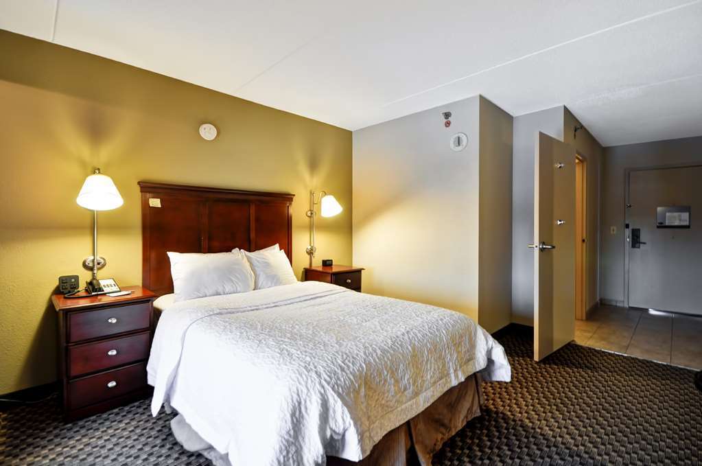 Hampton Inn Detroit Madison Heights South Troy Pokój zdjęcie